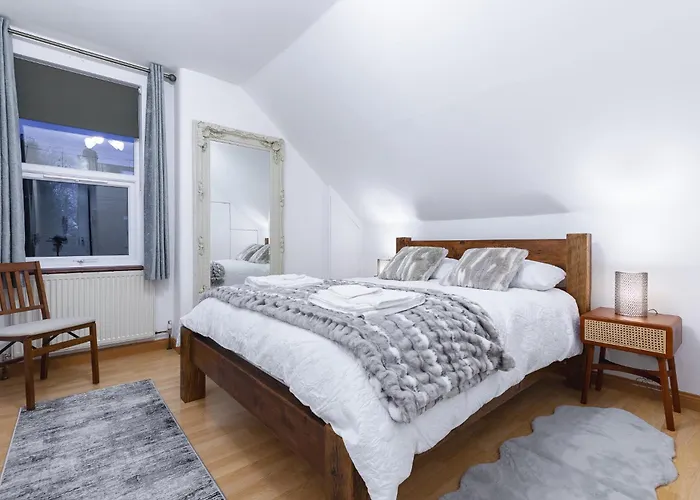Cosy Flat In London